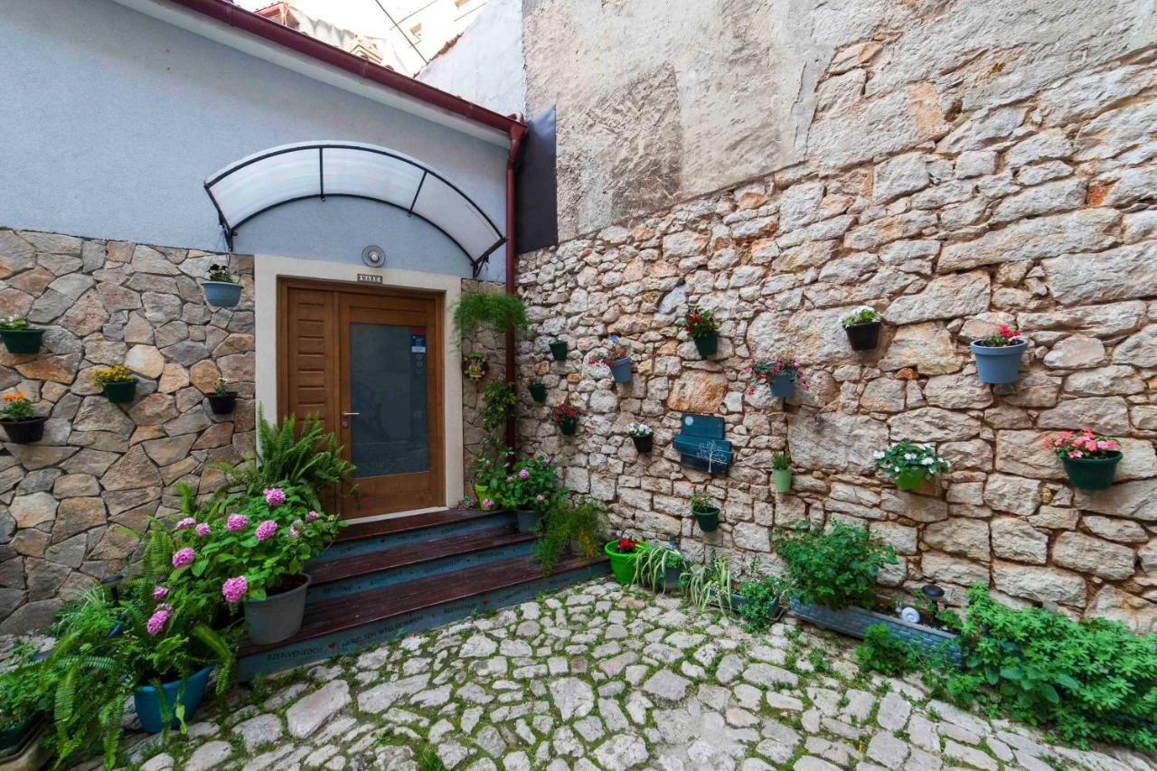 Hostel Mare Šibenik Dış mekan fotoğraf